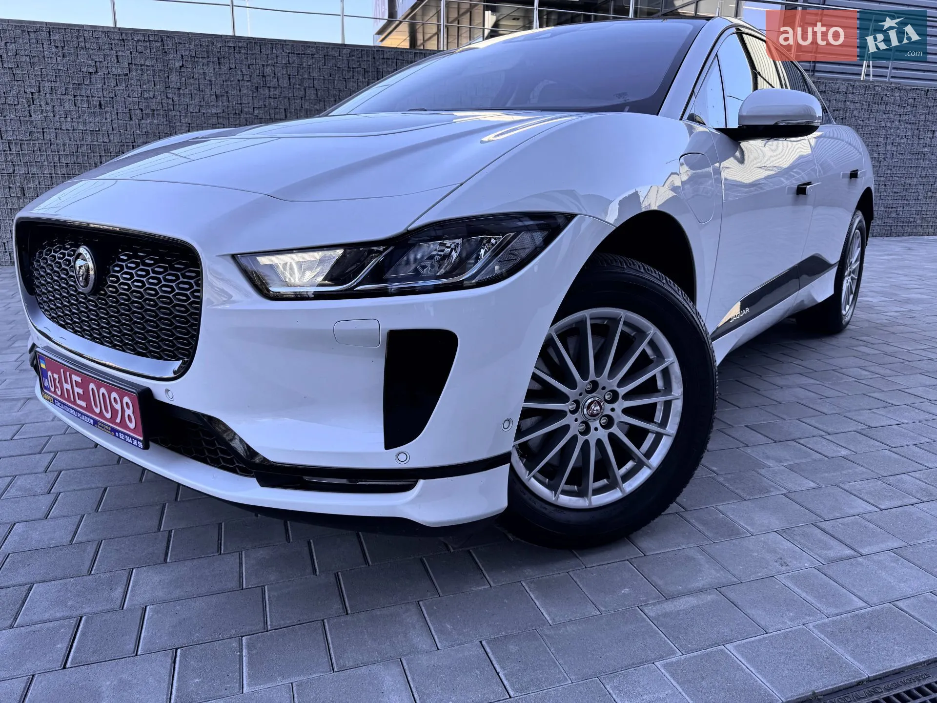 2019 Jaguar I-Pace - мініатюра 5