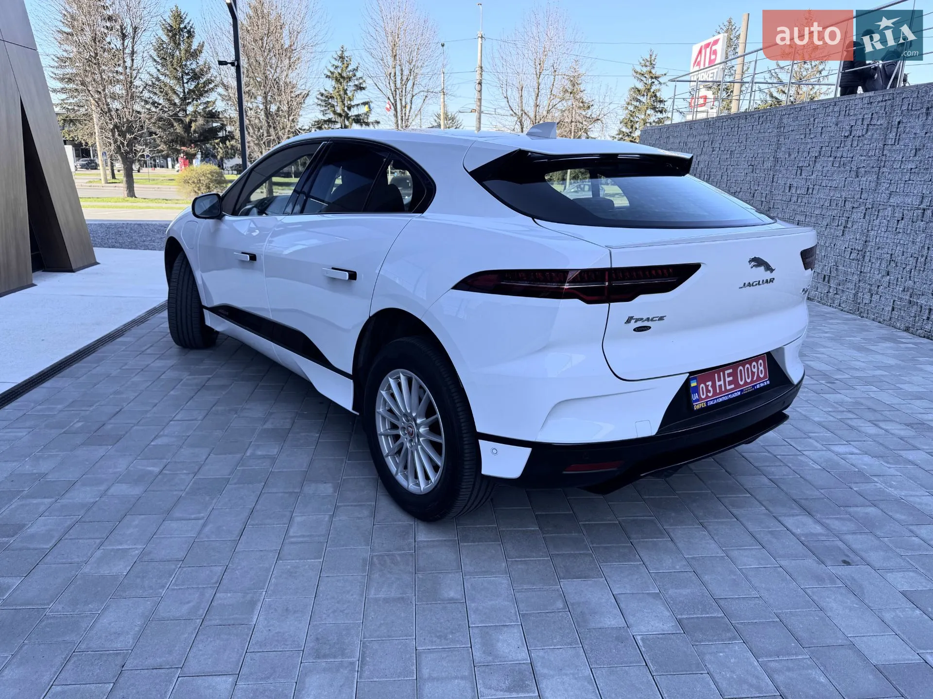 2019 Jaguar I-Pace - мініатюра 14