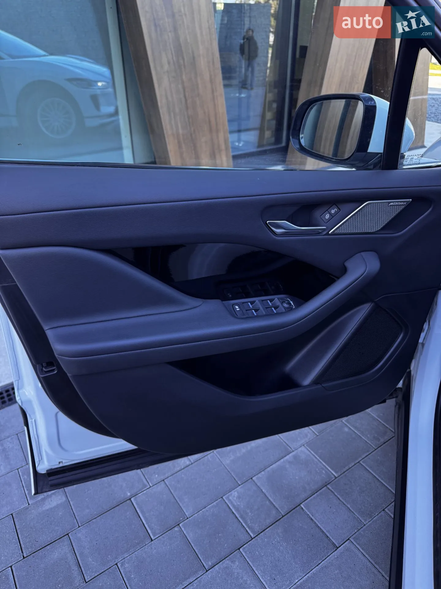 2019 Jaguar I-Pace - мініатюра 33