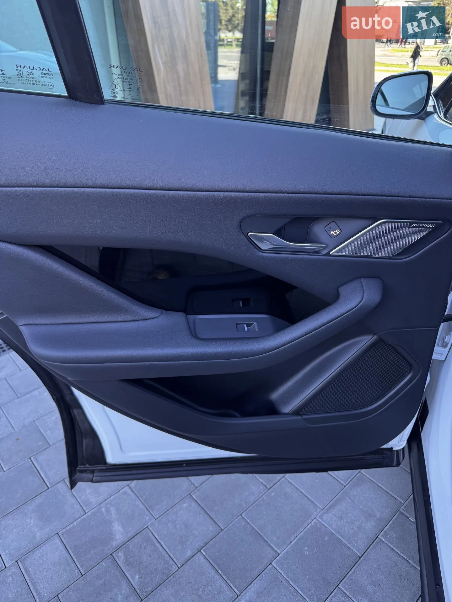 2019 Jaguar I-Pace - мініатюра 34