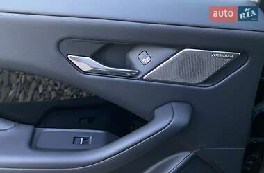 Внедорожник / Кроссовер Jaguar I-Pace 2019 в 
