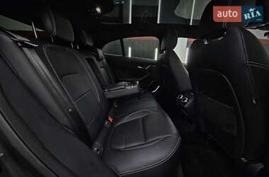 Позашляховик / Кросовер Jaguar I-Pace 2018 в 