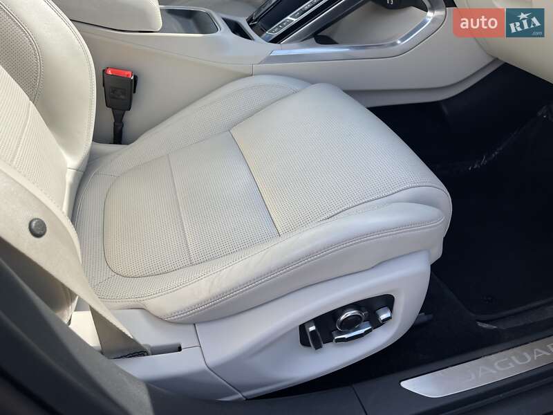 Позашляховик / Кросовер Jaguar I-Pace 2019 в Рівному