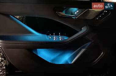Позашляховик / Кросовер Jaguar I-Pace 2019 в 