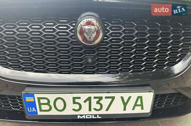 Внедорожник / Кроссовер Jaguar I-Pace 2019 в 