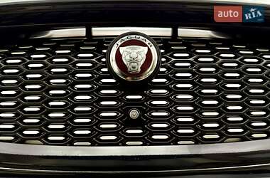 Внедорожник / Кроссовер Jaguar I-Pace 2020 в 