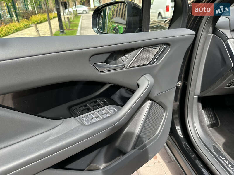 Внедорожник / Кроссовер Jaguar I-Pace 2021 в Киеве фото 41 Внедорожник / Кроссовер Jaguar I-Pace 2021 в Киеве