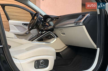 Внедорожник / Кроссовер Jaguar I-Pace 2021 в 