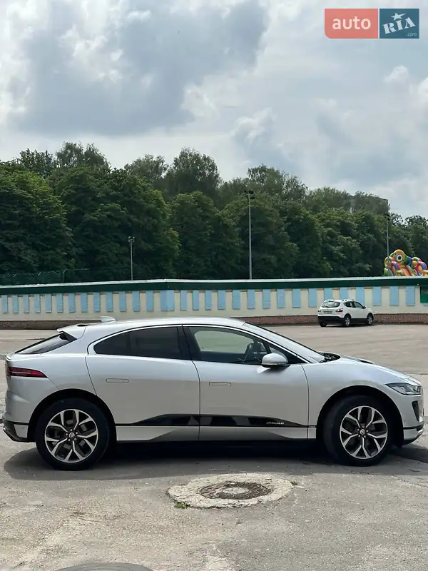 Внедорожник / Кроссовер Jaguar I-Pace 2018 в 