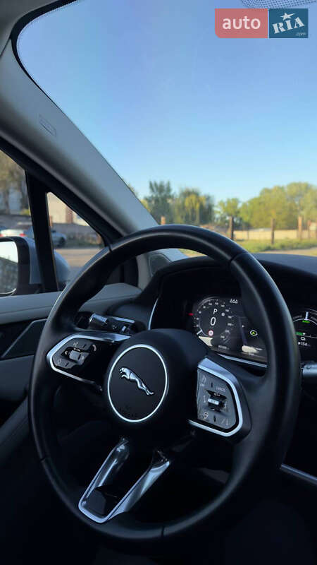Внедорожник / Кроссовер Jaguar I-Pace 2018 в Каменском фото 18 Внедорожник / Кроссовер Jaguar I-Pace 2018 в Каменском