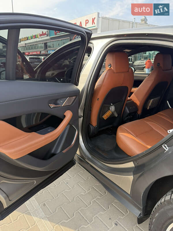 Позашляховик / Кросовер Jaguar I-Pace 2018 в Києві