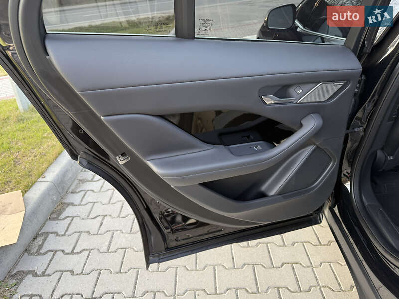 Внедорожник / Кроссовер Jaguar I-Pace 2019 в Тернополе