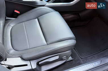 Внедорожник / Кроссовер Jaguar I-Pace 2019 в 