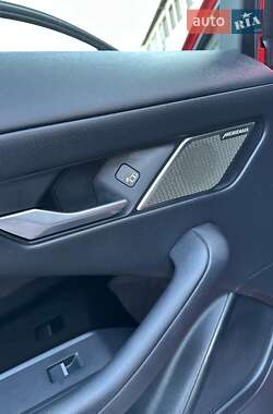 Внедорожник / Кроссовер Jaguar I-Pace 2021 в 