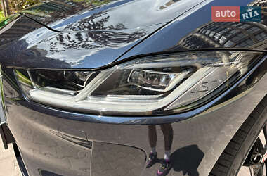 Позашляховик / Кросовер Jaguar I-Pace 2022 в 