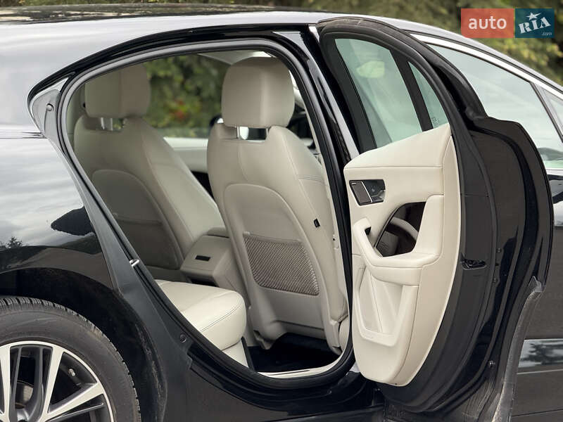 Позашляховик / Кросовер Jaguar I-Pace 2018 в Тернополі