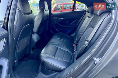 Внедорожник / Кроссовер Jaguar I-Pace 2020 в 