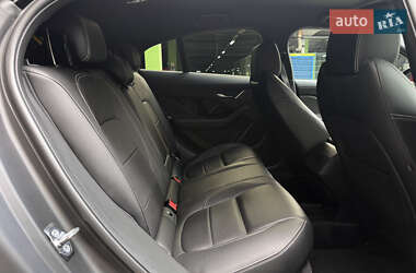 Позашляховик / Кросовер Jaguar I-Pace 2018 в 