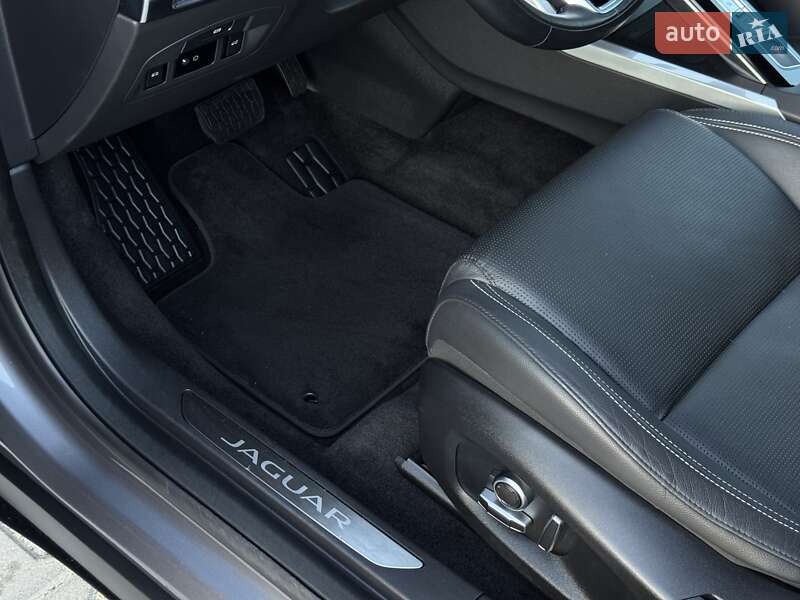 Позашляховик / Кросовер Jaguar I-Pace 2021 в Тернополі
