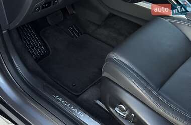 Позашляховик / Кросовер Jaguar I-Pace 2021 в 