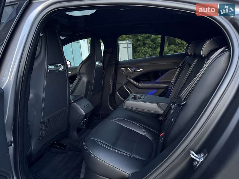 Позашляховик / Кросовер Jaguar I-Pace 2021 в Тернополі