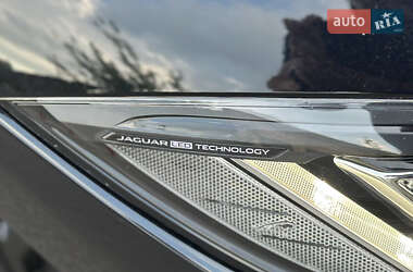 Позашляховик / Кросовер Jaguar I-Pace 2020 в 