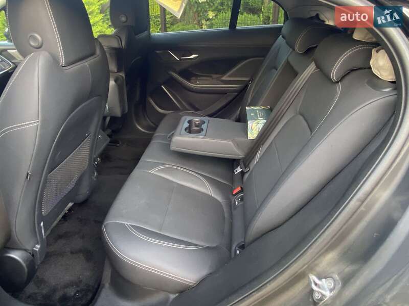 Внедорожник / Кроссовер Jaguar I-Pace 2020 в Поляне