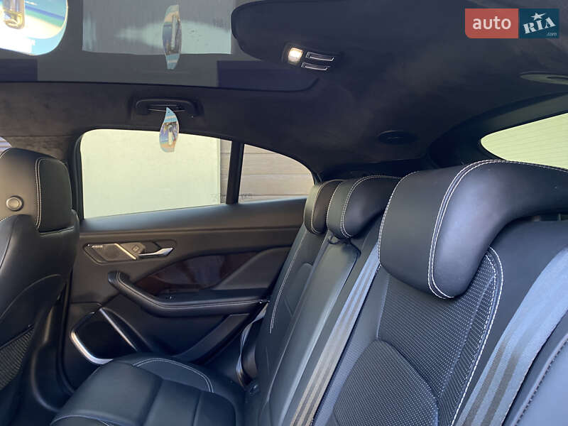 Позашляховик / Кросовер Jaguar I-Pace 2018 в Хмельницькому фото 12 Позашляховик / Кросовер Jaguar I-Pace 2018 в Хмельницькому