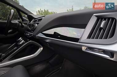 Позашляховик / Кросовер Jaguar I-Pace 2020 в 