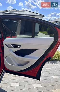 Внедорожник / Кроссовер Jaguar I-Pace 2018 в 