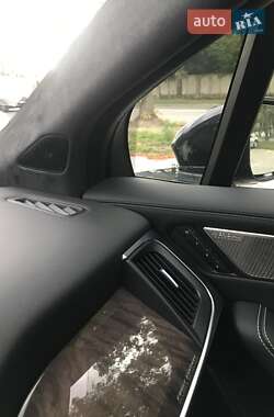 Позашляховик / Кросовер Jaguar I-Pace 2019 в 