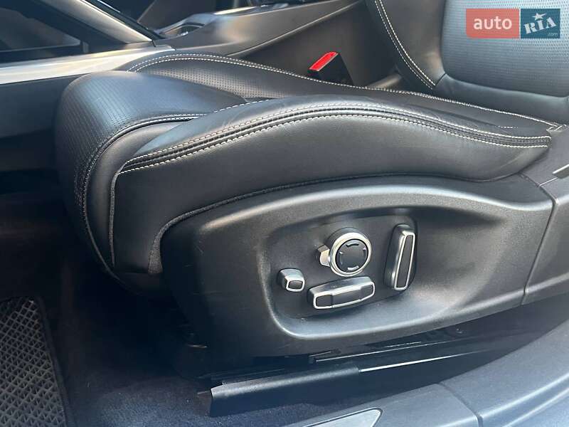 Внедорожник / Кроссовер Jaguar I-Pace 2019 в Киеве