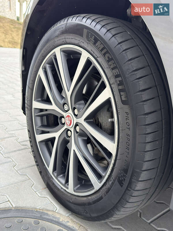 Внедорожник / Кроссовер Jaguar I-Pace 2018 в Черновцах