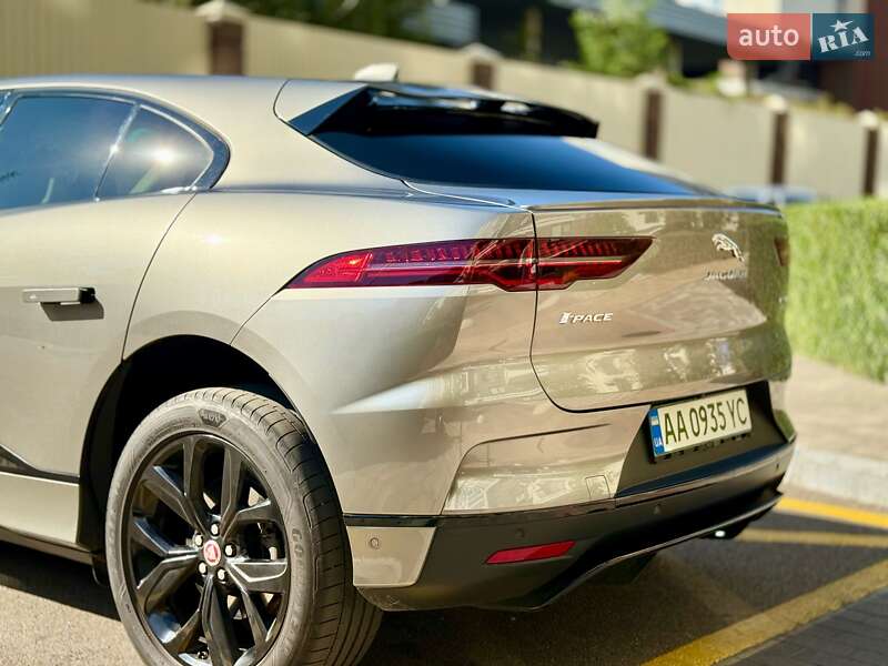 Позашляховик / Кросовер Jaguar I-Pace 2020 в Києві