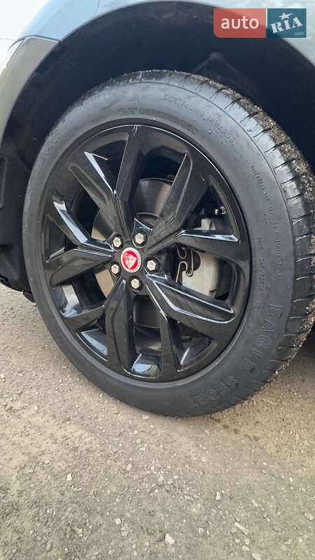 Позашляховик / Кросовер Jaguar I-Pace 2019 в Івано-Франківську фото 50 Позашляховик / Кросовер Jaguar I-Pace 2019 в Івано-Франківську