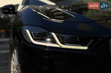 Позашляховик / Кросовер Jaguar I-Pace 2020 в 