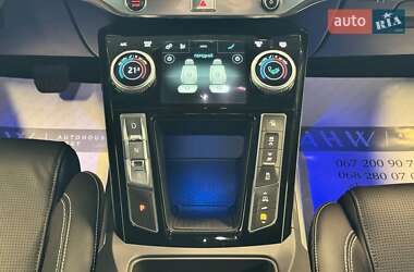 Позашляховик / Кросовер Jaguar I-Pace 2020 в 