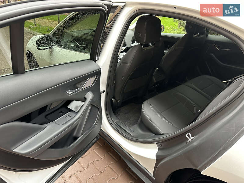 Внедорожник / Кроссовер Jaguar I-Pace 2021 в Киеве фото 32 Внедорожник / Кроссовер Jaguar I-Pace 2021 в Киеве