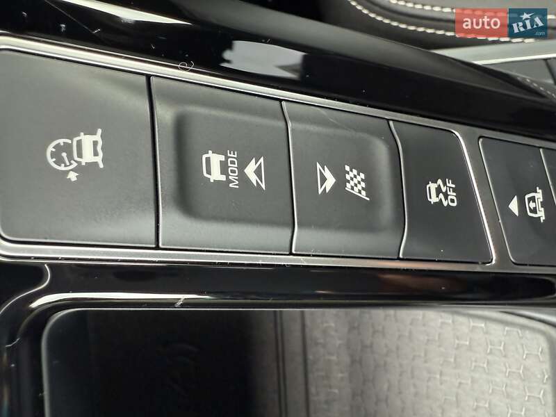 Внедорожник / Кроссовер Jaguar I-Pace 2023 в Киеве фото 52 Внедорожник / Кроссовер Jaguar I-Pace 2023 в Киеве