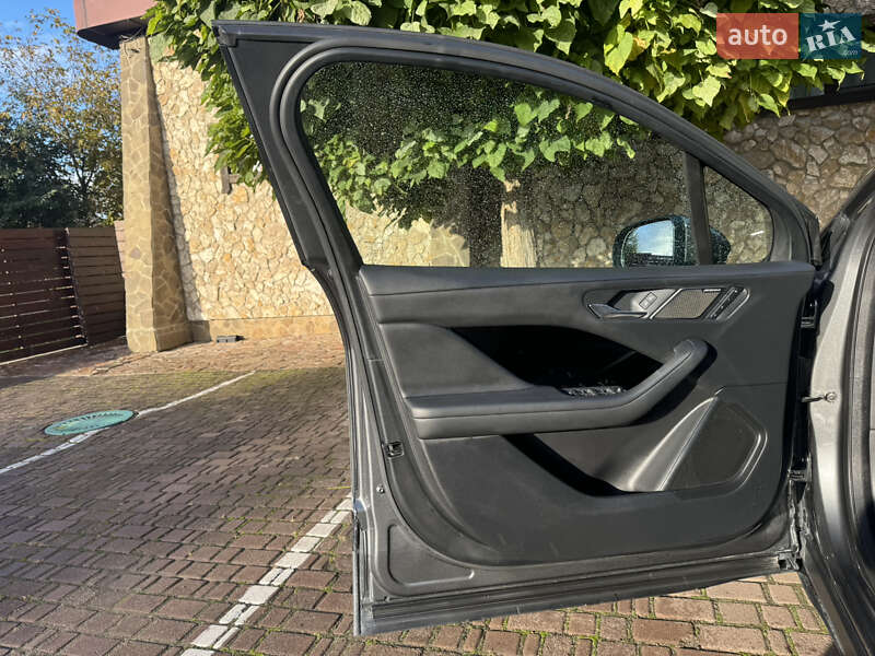 Позашляховик / Кросовер Jaguar I-Pace 2019 в Рівному