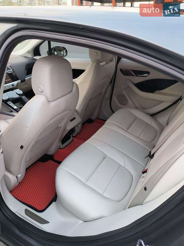 Позашляховик / Кросовер Jaguar I-Pace 2018 в Полтаві фото 6 Позашляховик / Кросовер Jaguar I-Pace 2018 в Полтаві