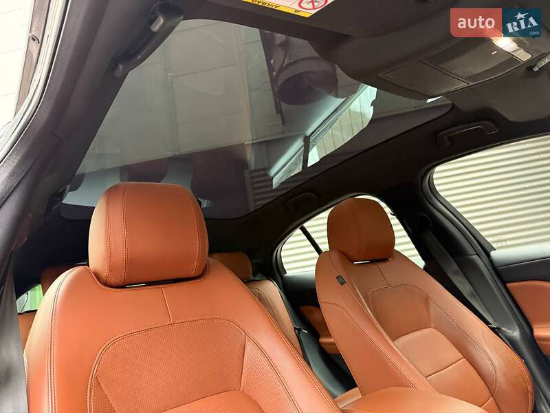 Внедорожник / Кроссовер Jaguar I-Pace 2019 в Киеве фото 16 Внедорожник / Кроссовер Jaguar I-Pace 2019 в Киеве