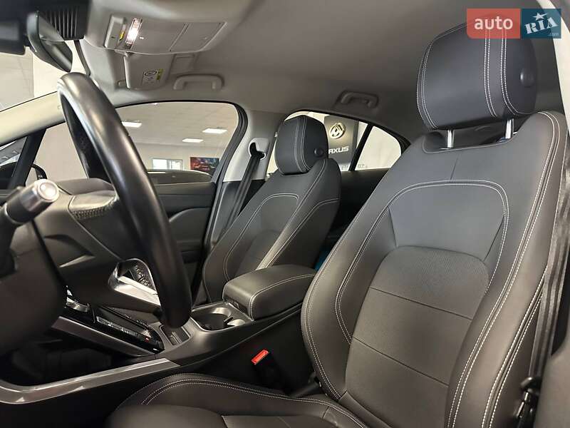 Внедорожник / Кроссовер Jaguar I-Pace 2021 в Киеве фото 12 Внедорожник / Кроссовер Jaguar I-Pace 2021 в Киеве