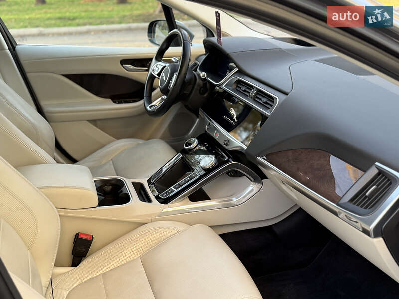 Позашляховик / Кросовер Jaguar I-Pace 2018 в Кривому Розі фото 57 Позашляховик / Кросовер Jaguar I-Pace 2018 в Кривому Розі