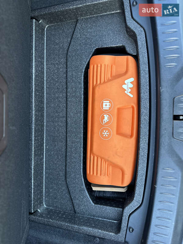 Позашляховик / Кросовер Jaguar I-Pace 2019 в Рівному фото 44 Позашляховик / Кросовер Jaguar I-Pace 2019 в Рівному