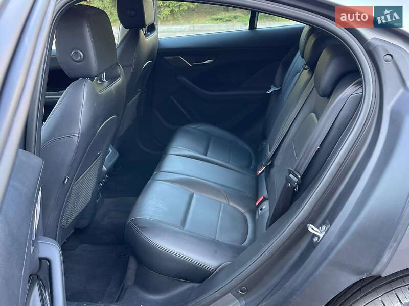 Позашляховик / Кросовер Jaguar I-Pace 2019 в Тернополі фото 24 Позашляховик / Кросовер Jaguar I-Pace 2019 в Тернополі