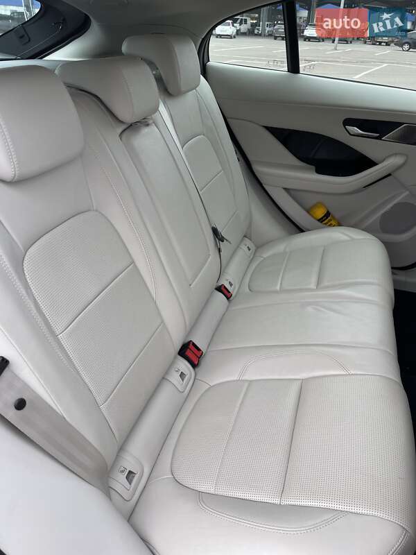 Позашляховик / Кросовер Jaguar I-Pace 2018 в Кривому Розі фото 99 Позашляховик / Кросовер Jaguar I-Pace 2018 в Кривому Розі