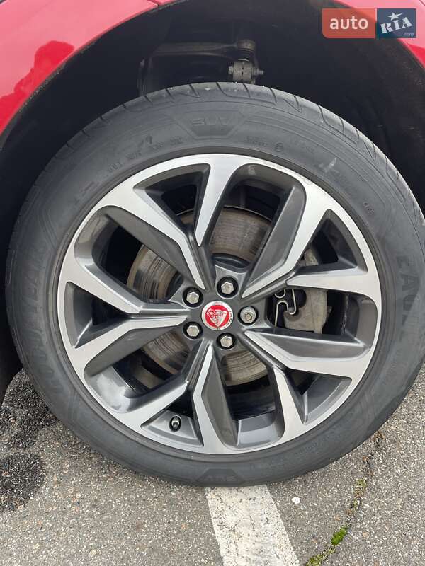 Позашляховик / Кросовер Jaguar I-Pace 2018 в Кривому Розі фото 100 Позашляховик / Кросовер Jaguar I-Pace 2018 в Кривому Розі