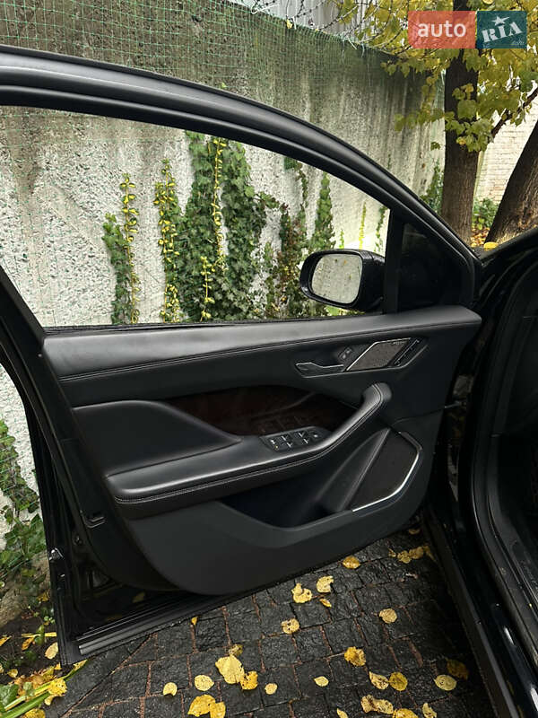 Внедорожник / Кроссовер Jaguar I-Pace 2018 в Житомире