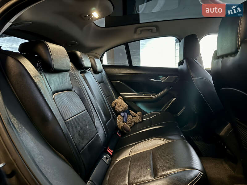 Позашляховик / Кросовер Jaguar I-Pace 2019 в Харкові